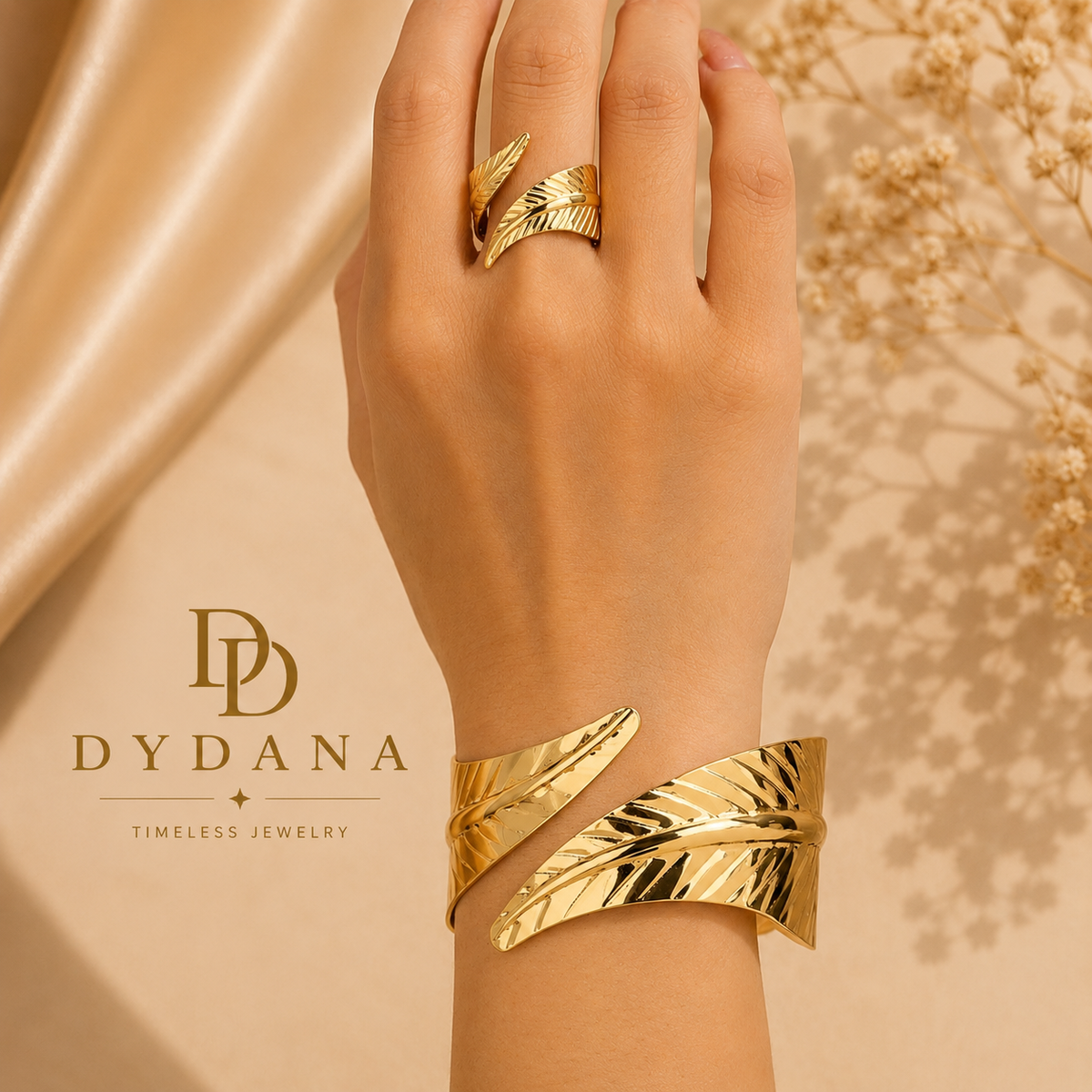 Dydana Luxe Open Bracelet